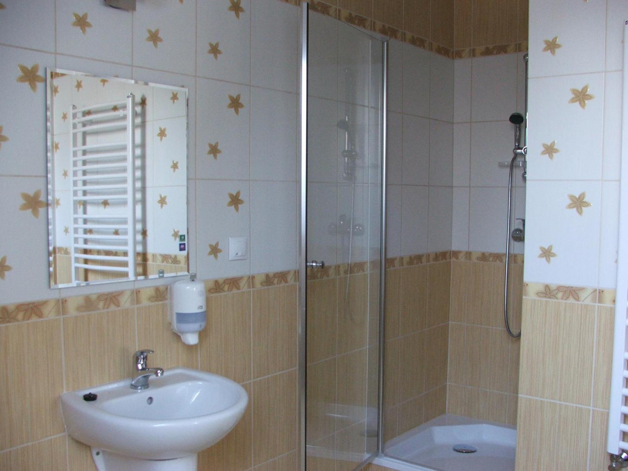 Pawlakowa Zagroda Otel Grabiny-Zameczek Dış mekan fotoğraf